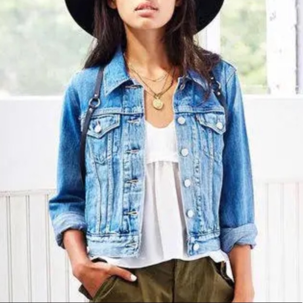 Levi’s Denim Trucker Jacket (Size XS) - Unique Wash